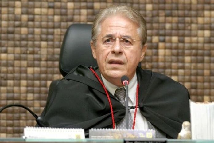 Desembargador Orlando Manso
