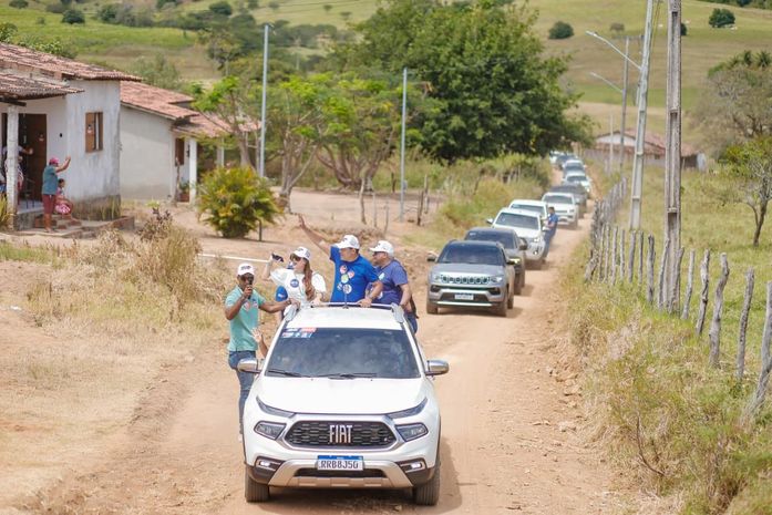 Expresso 5566 de Júlio Cezar invade a zona rural de Palmeira