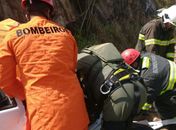 Criança de oito meses morre em acidente de carro