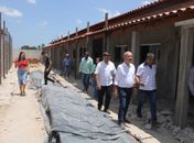 Prefeito Ronaldo Lopes e vereadores visitam obras da Escola Municipal São João Batista