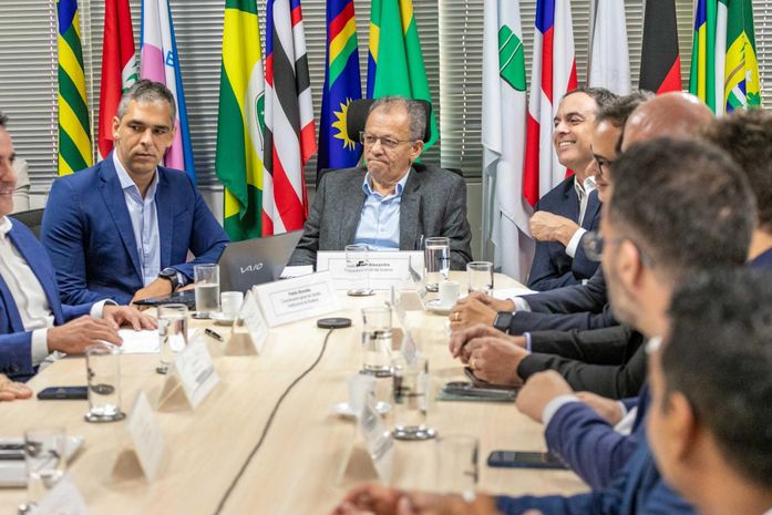 Em Pernambuco, Paulo Dantas articula ampliação de crédito para empresas do Nordeste