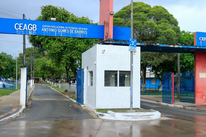 Escolas estaduais que serão locais de votação terão aulas suspensas nesta sexta à tarde