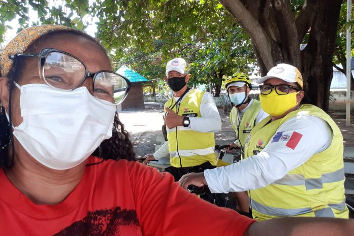 O sargento Julião Ambrosio, da Ronda no Bairro, é um intérprete humanizado de realidades, e desafia geografias ásperas, reinventando a abordagem de pessoas.