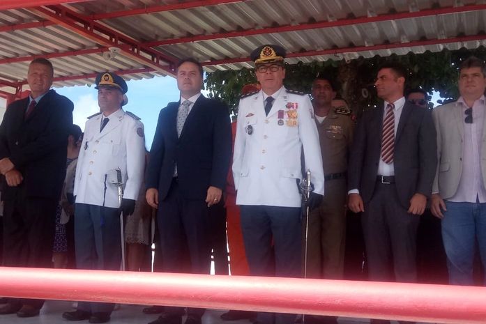 Governador participou da troca de comando do CBM/AL