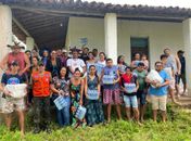 Prefeitura de Traipu leva cestas básicas, água e colchões para comunidade indígena Aconã