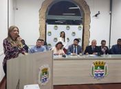 Izabelle Pereira, presidente do cosems