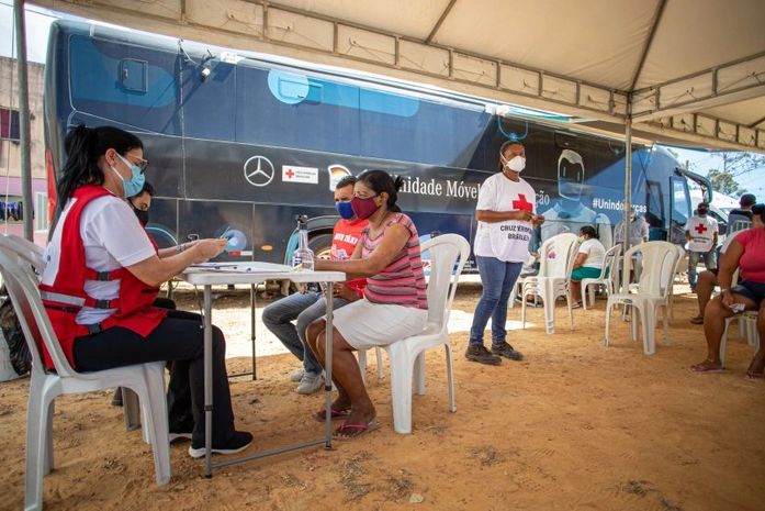 Quase 50% das pessoas atendidas no Ônibus da Vacina tomaram 1ª ou 2ª doses