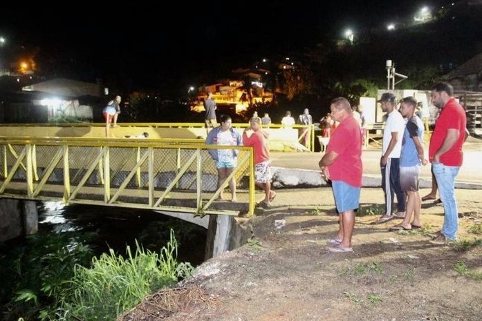 Nível do Rio começa a baixar em Santana do Mundaú