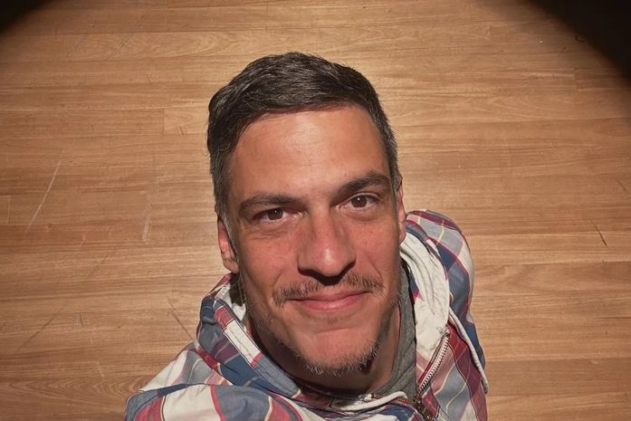 Mateus Solano esquece celular em Maceió e aproveita 'detox' digital