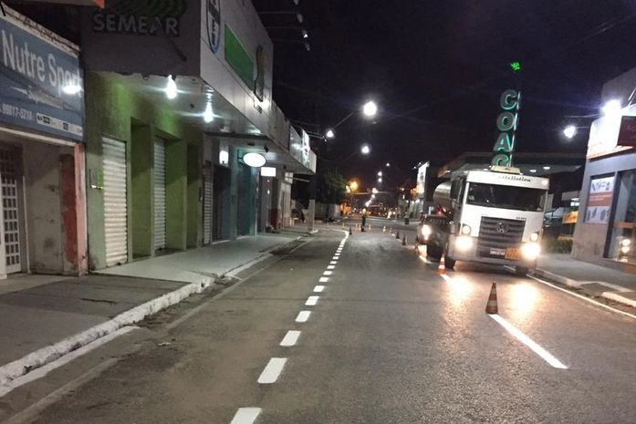 SMTT inicia revitalização de pintura e borda no centro de Arapiraca