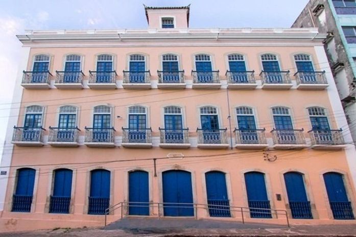 Biblioteca Pública Estadual comemora 150 anos com programação especial