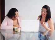 Laís Casado e Meline Lopes fundaram a primeira agência de marketing digital de AL