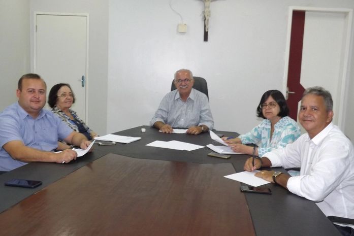 Vereadores discutem com Rogério Teófilo, Projetos de Lei que serão encaminhados à Câmara Municipal