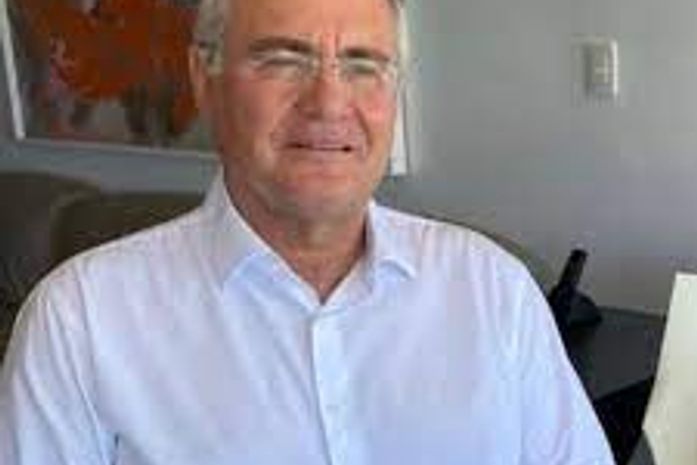 Na tentativa de sustentar pré-candidatura à presidência no MDB, Tebet manda indireta para Renan Calheiros