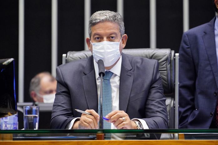 Lira defende avanços democráticos em 100 dias à frente da Câmara