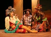 Teatro Jofre Soares tem temporada de apresentações