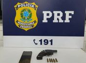 PRF prende dois homens por porte ilegal de arma de fogo na BR-101