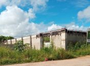 Obra inacabada do Centro de Iniciação ao Esporte (CIE) em Arapiraca, revela descaso e desperdício do dinheiro público 