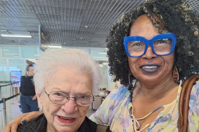 Em João Pessoa esta ativista, Arísia Barros, encontrou Luiza Erundina, figura emblemática da política e da luta social no Brasil