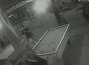 Polícia tenta identificar envolvidos em ataque a torcedores do CRB dentro de bar em Maceió