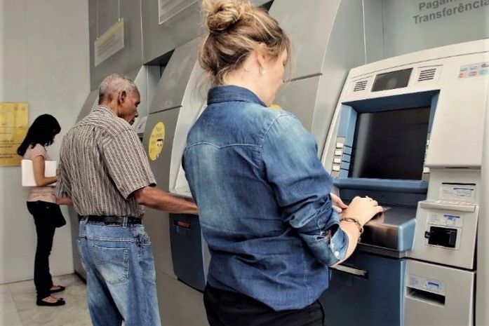 Covid-19: Moradores de Piaçabuçu e Igreja Nova poderão ter acesso as agências bancárias em Penedo nos dias e horários específicos