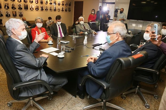 TJAL vai encaminhar jovens de abrigos para trabalho no TCE