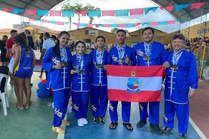 Programa Bolsa Atleta viabiliza participação de equipe de Penedo em competição interestadual de arte marcial