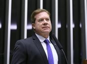 Marx Beltrão alerta: pesquisa mostra que juros altos estão travando crédito para 80% das indústrias e impedindo a geração de empregos