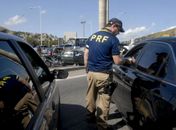 Homem é preso por homicídio e porte ilegal de arma de fogo na BR-101