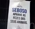 Prefeitura de Maceió nega instalação de placas sobre recolhimento de fezes de animais em praças