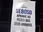 Prefeitura de Maceió nega instalação de placas sobre recolhimento de fezes de animais em praças