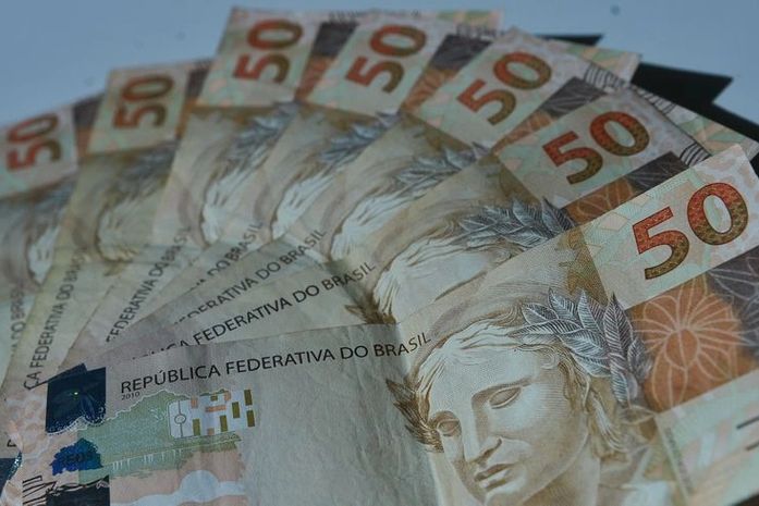 Mercado financeiro prevê queda de 5,89% na economia este ano