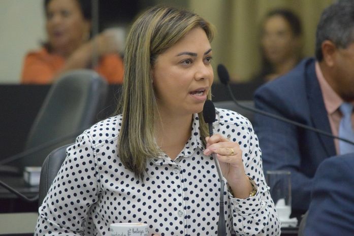 Deputada Flávia Cavalcante