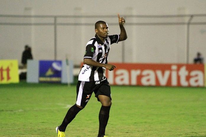 Diretória do ASA anuncia a saída do atacante Lúcio Maranhão