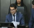 “Que porra é isso?”: deputado deixa escapar palavrão durante leitura de projeto na ALE; veja vídeo
