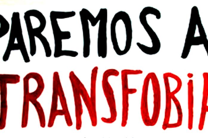 Peço ajuda para a moça trans que foi expulsa de casa e passa por depressão. Alguém pode ajudar?