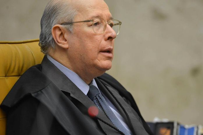 Celso de Mello antecipa aposentadoria do STF