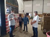 Representantes sindicais visitam Central de Distribuição e conferem equipamentos de segurança de Saúde