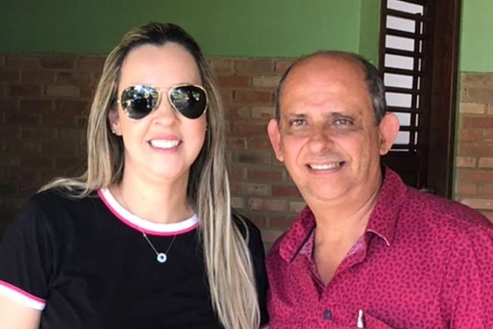 Prefeita Emanuella e Lessa, secretário de Turismo da Barra de Santo Antônio