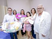 Nasce “Bebê Prefeita” da Semana do Bebê de Palmeira: Amora recebeu visita da prefeita Tia Júlia, da secretária de saúde Zoé Duarte e demais representantes do município