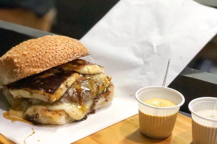 Que tal lanchar um burger americano feito na roça e depois uma sobremesa no México?