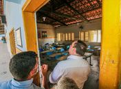 Luciano visita escola da Canafístula e articula revitalização