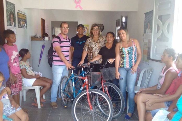 Prefeitura de Atalaia entrega novas bicicletas para agentes de saúde