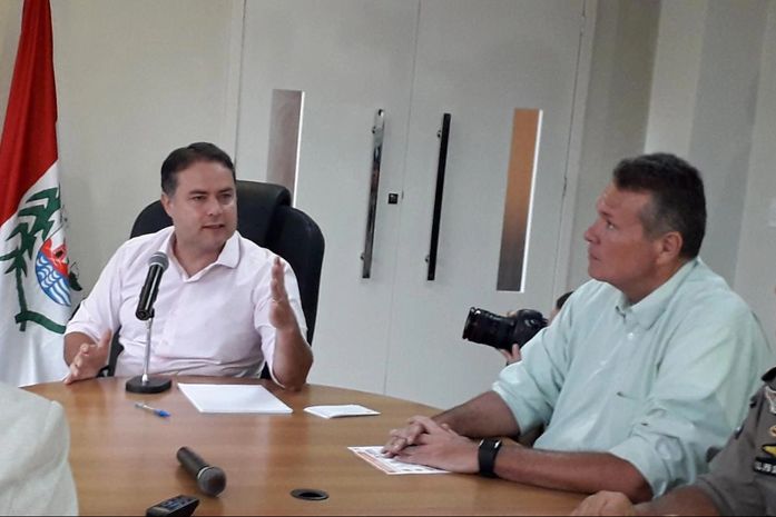 Renan Filho durante a coletiva de imprensa