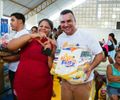 Prefeitura de Porto de Pedras distribui mais de 600 cestas básicas no programa Ano Novo Feliz
