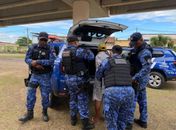 Homem suspeito de dois homicídios é preso embaixo de viaduto em Maceió