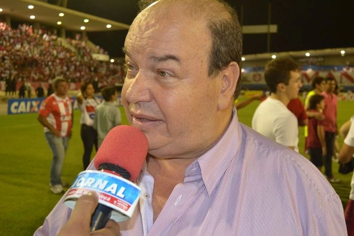 Ednilton Lins