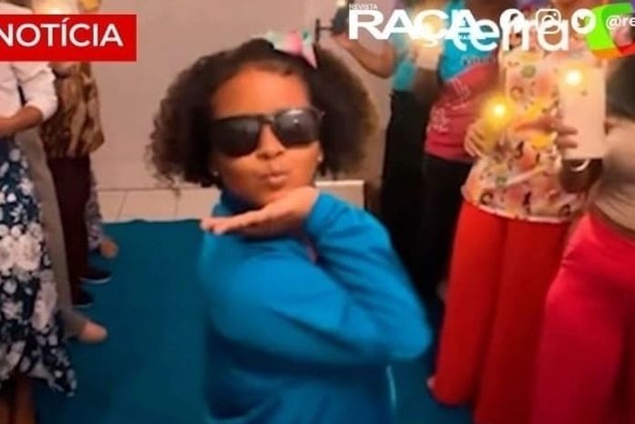 Revista Raça repercute o acolhimento institucional de João (JHC) e Jó à menina negra Israelle. Você leu?