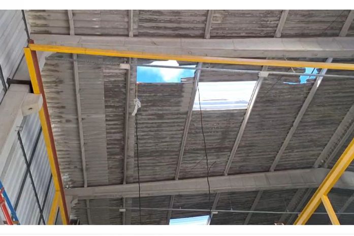 Trabalhador é resgatado após cair de telhado de galpão em Coqueiro Seco