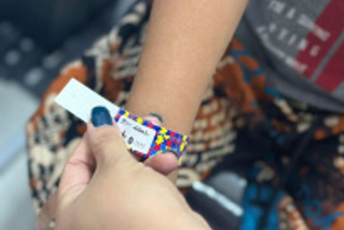 UPAs de Maceió adotam pulseira de identificação para pacientes com Transtorno do Espectro Autista
